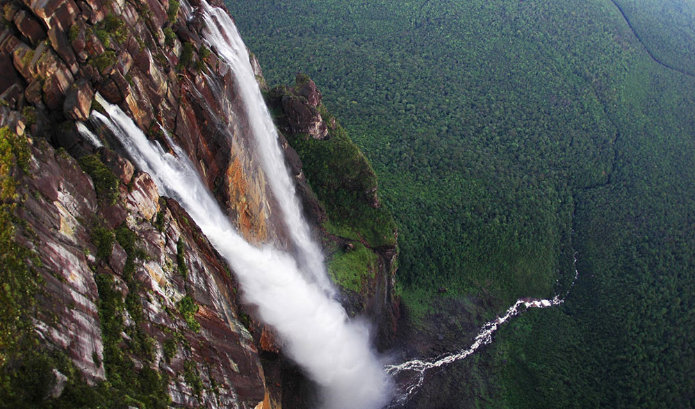 angel_falls_in_venezuela